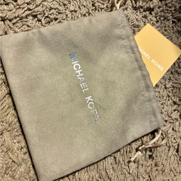 Michael Kors Bracelet - Picture 6 of 6